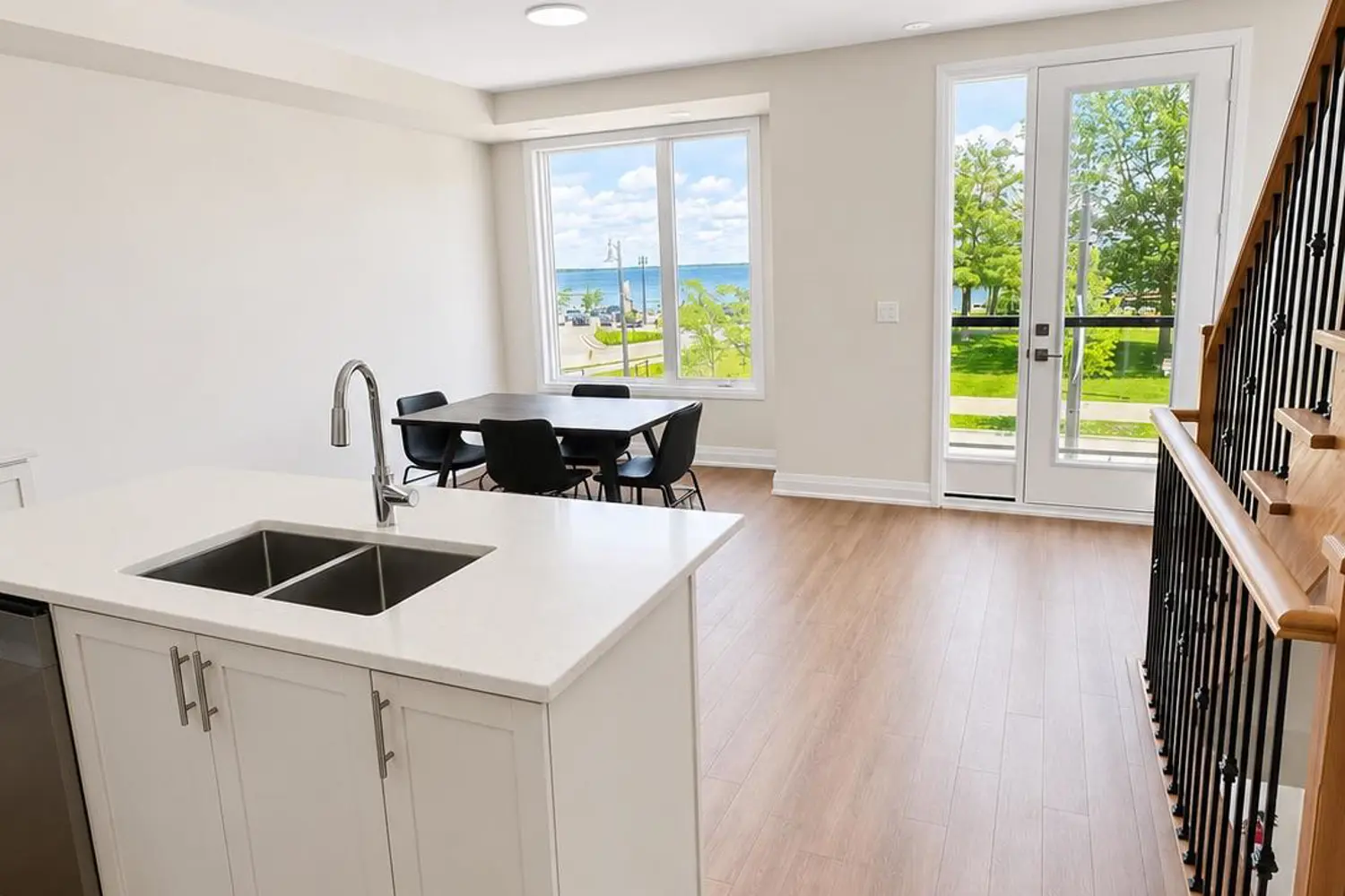 81 Lightfoot Drive photo 4