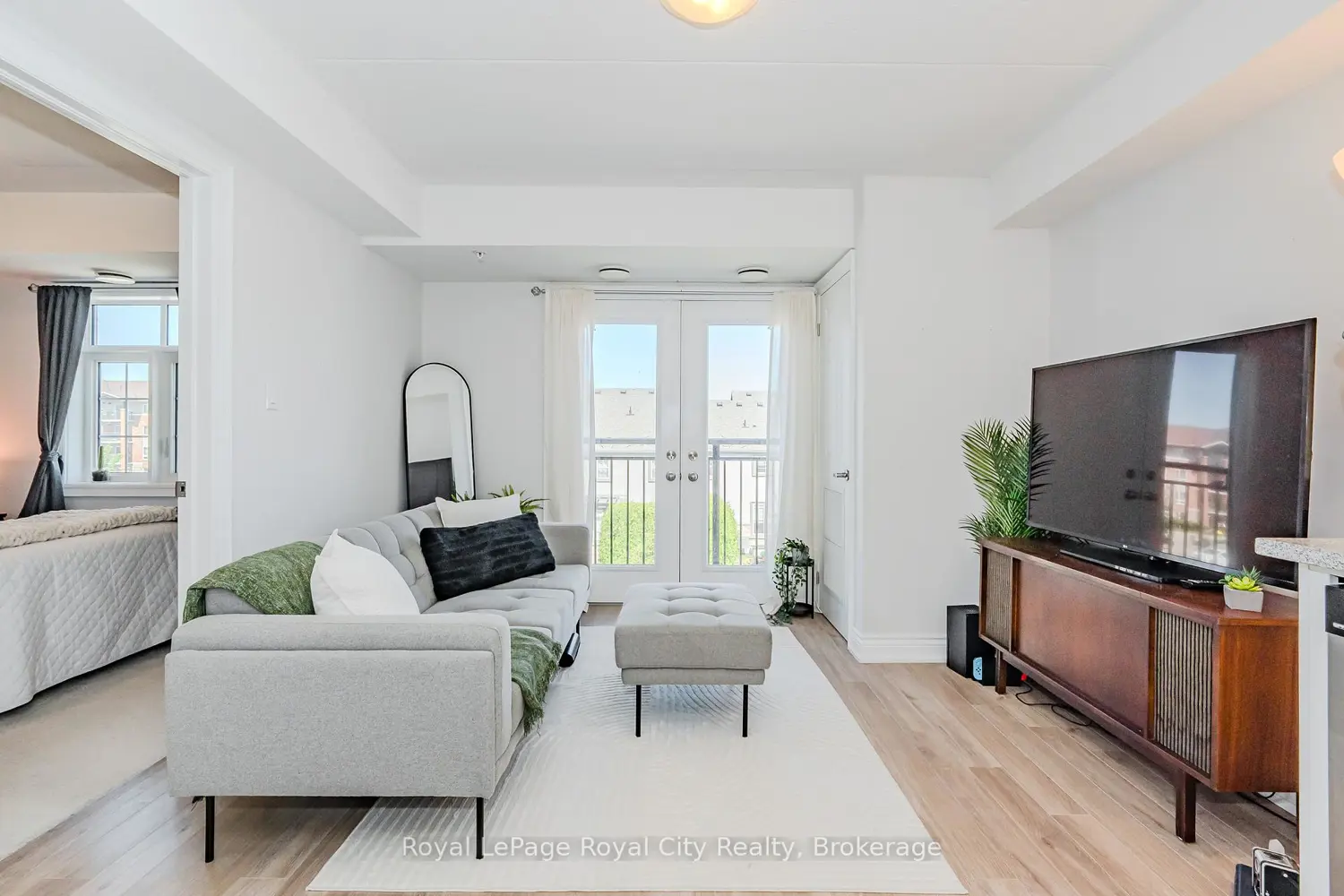 64 Frederick Drive 304 photo 5