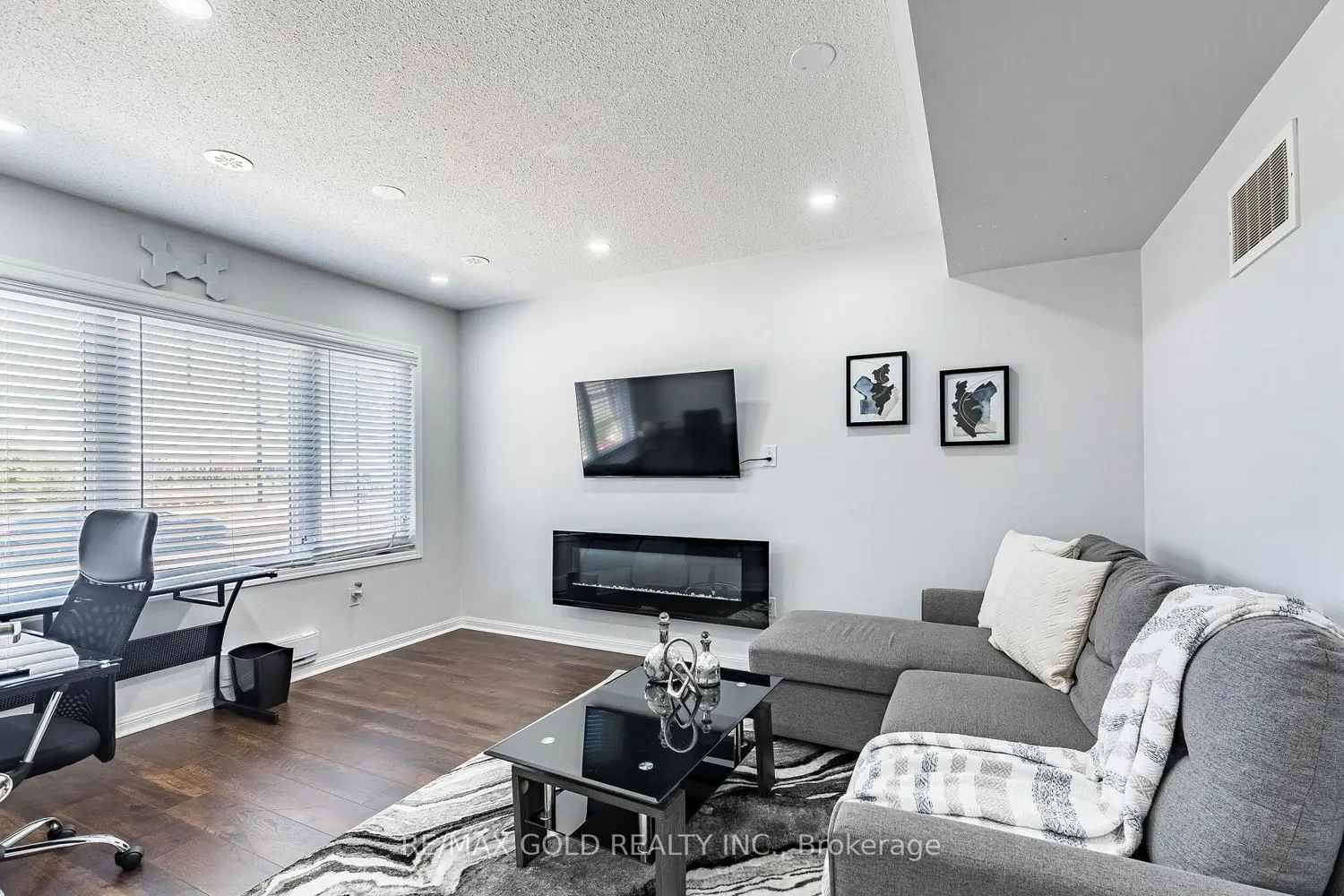 50 Ganton Heights photo 4
