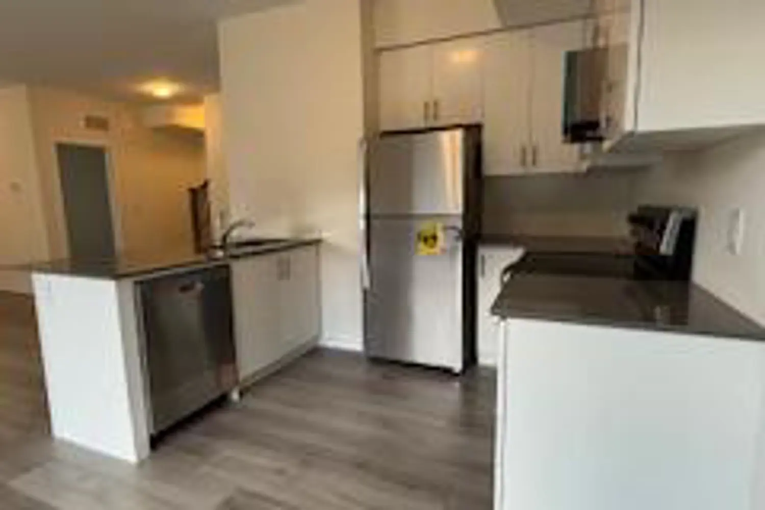 1695 Dersan Street 902 photo 4