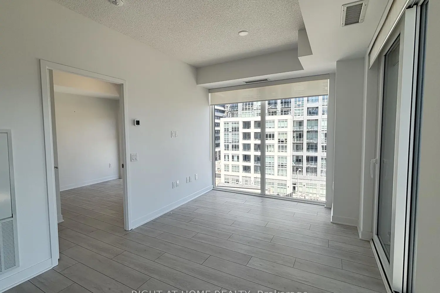 260 Malta Avenue 506 photo 3