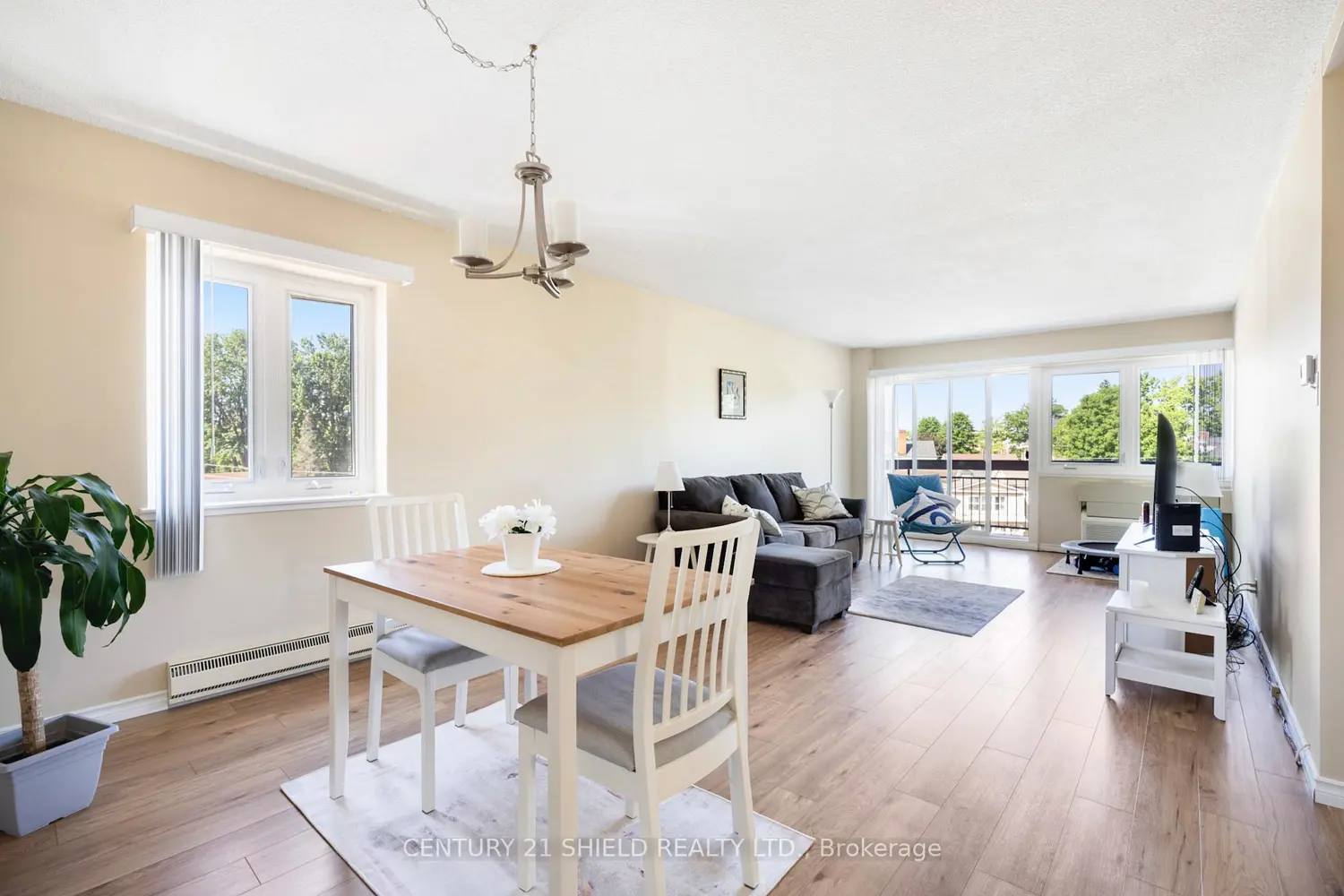 308 Second Street 401 photo 4