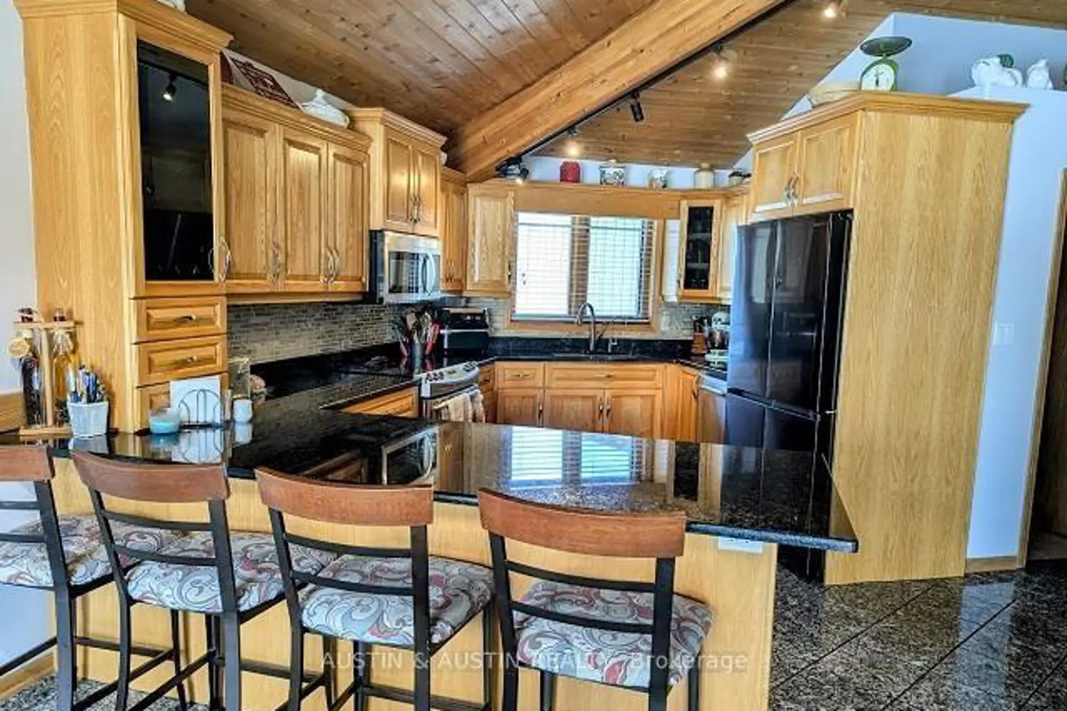 293 Ross Lapointe Road photo 2