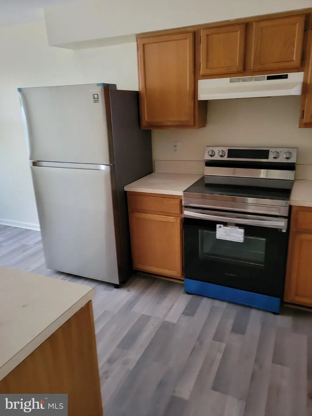 1 Pickering Court Unit 1-102, Germantown, MD 20874
