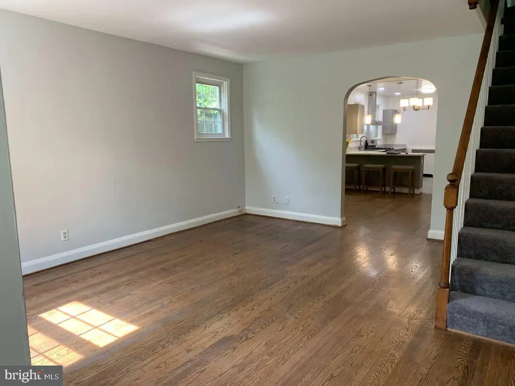 4620 Harcourt Road, Baltimore, MD 21214 photo 3