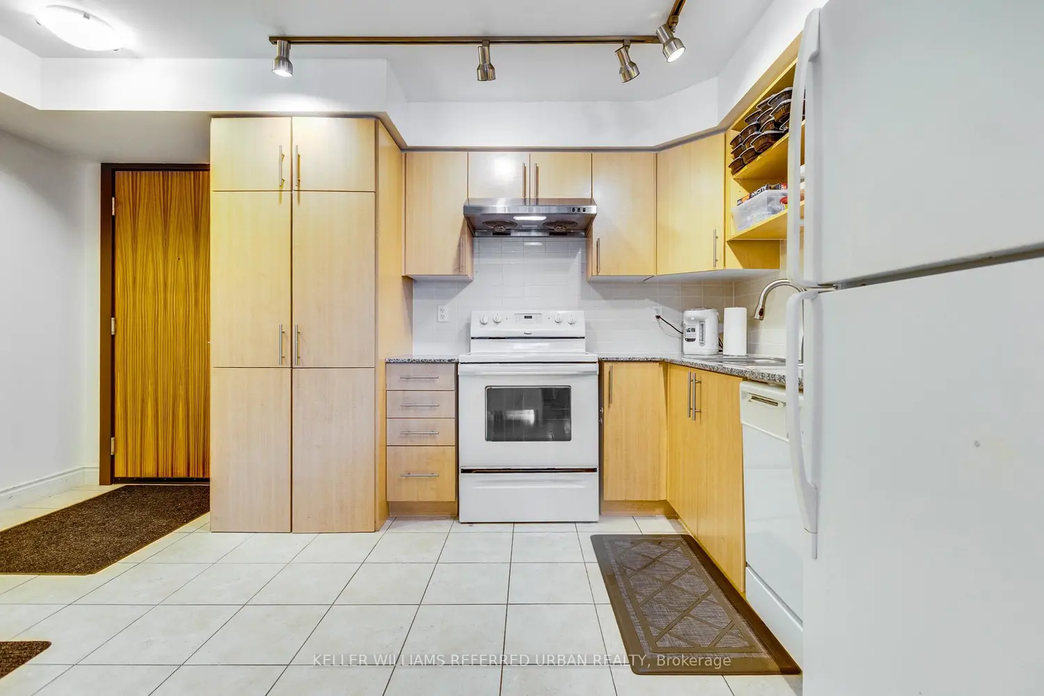 60 South Town Centre Boulevard 318 photo 3