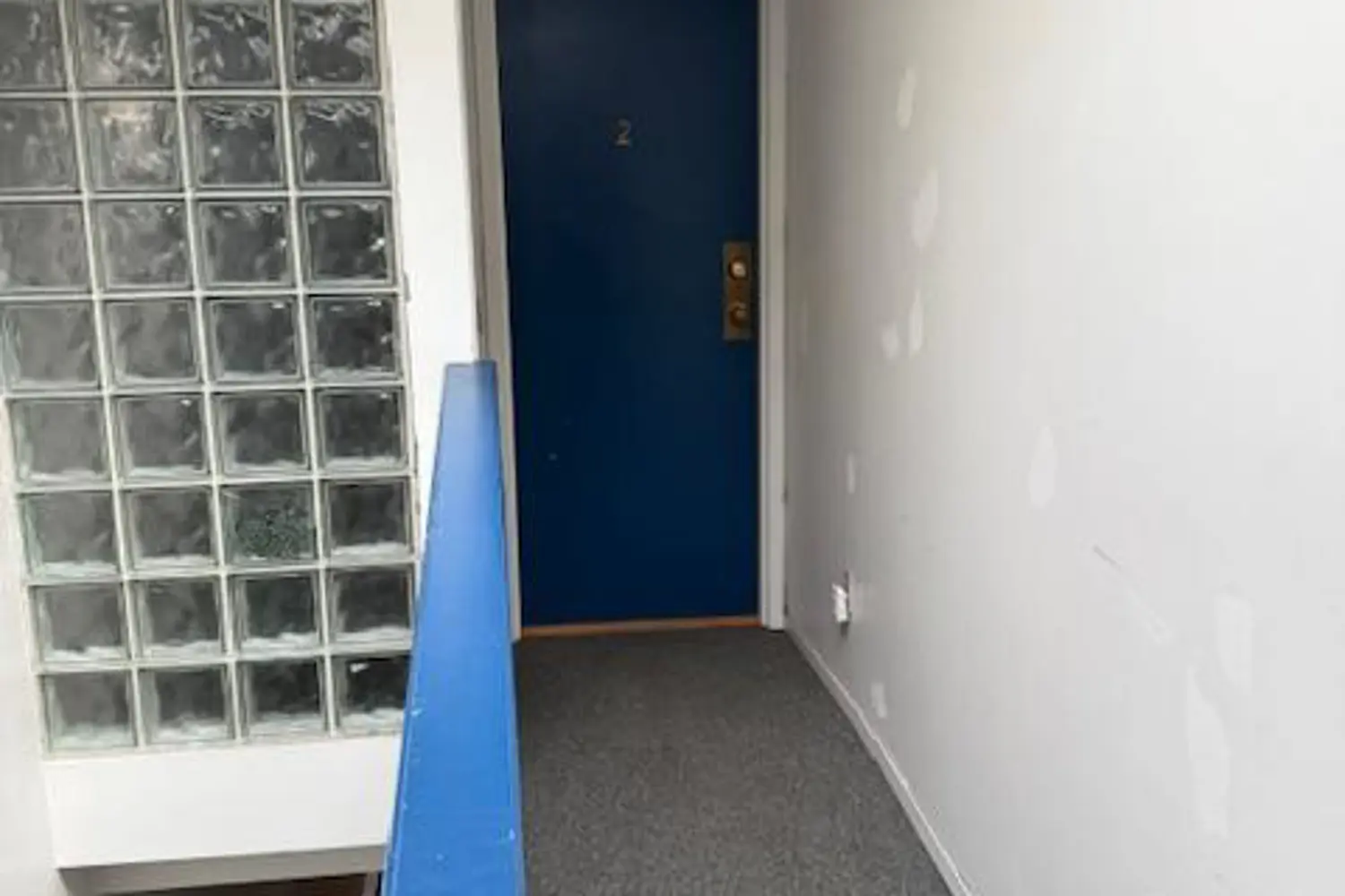 1052 Bathurst Street photo 3