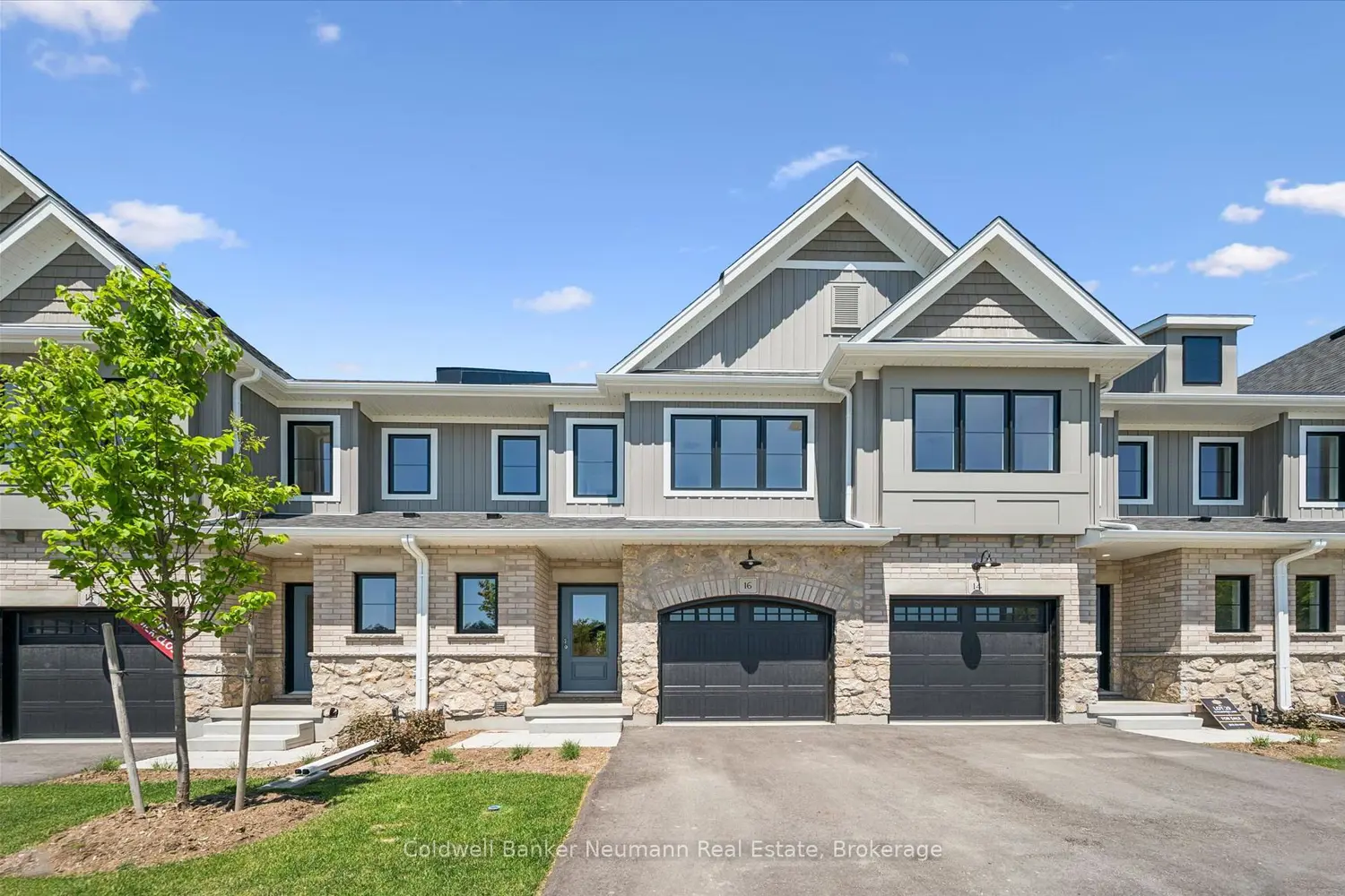 16 Fieldstone Lane photo 2