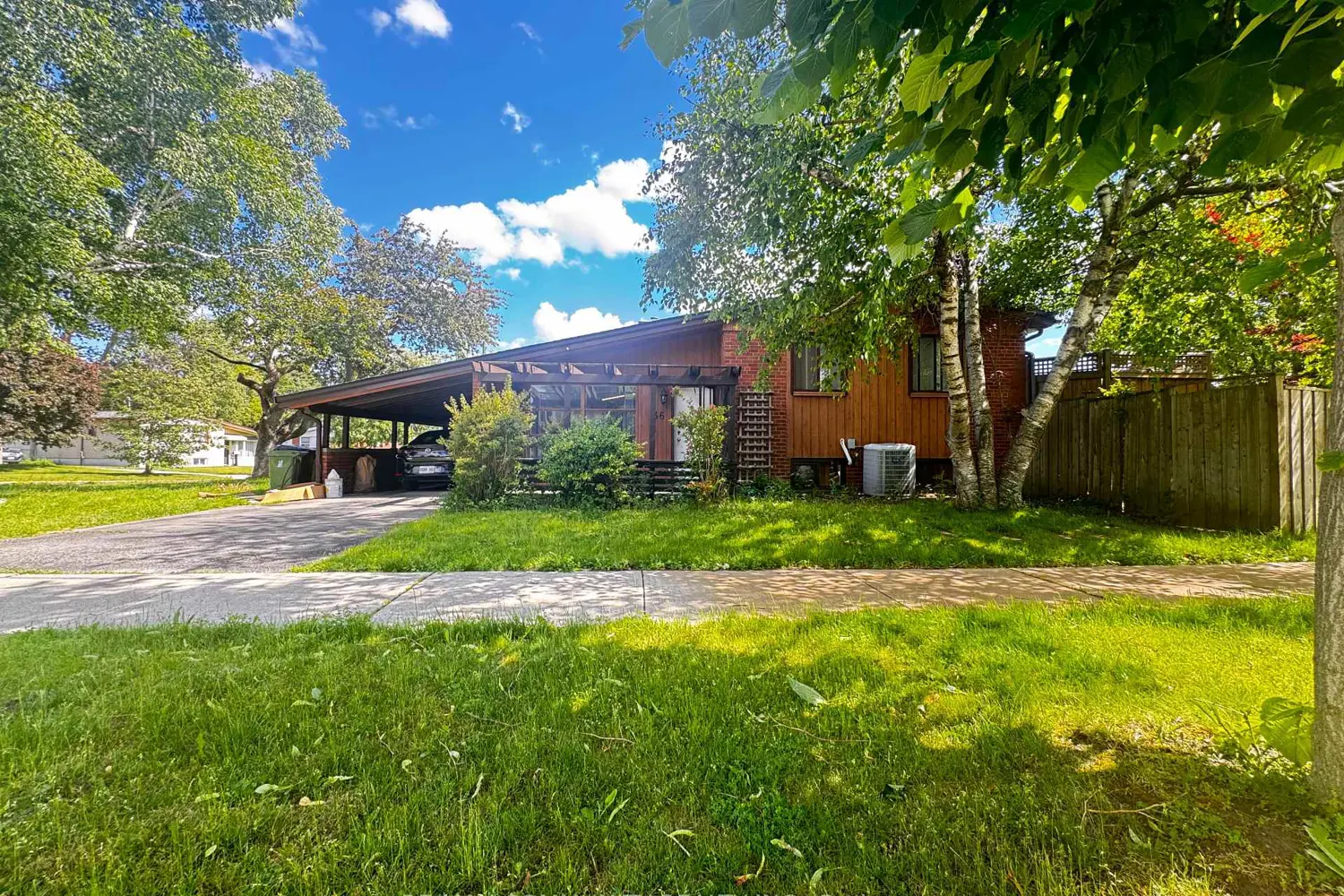 36 Benprice Court photo 3