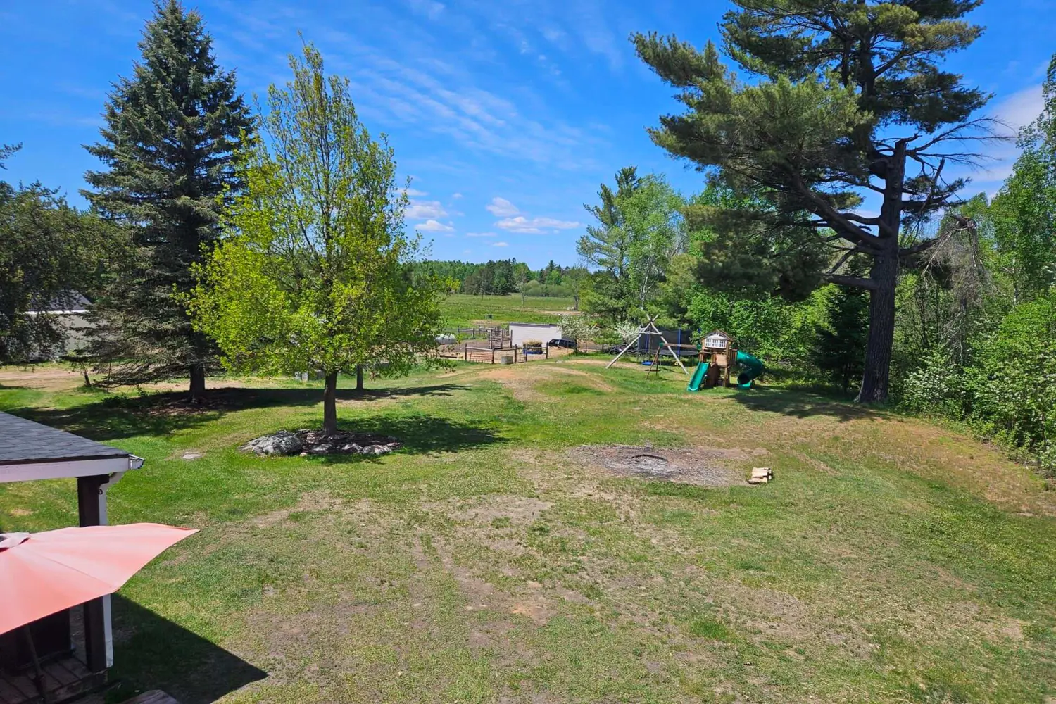 1232 Hart Road photo 3
