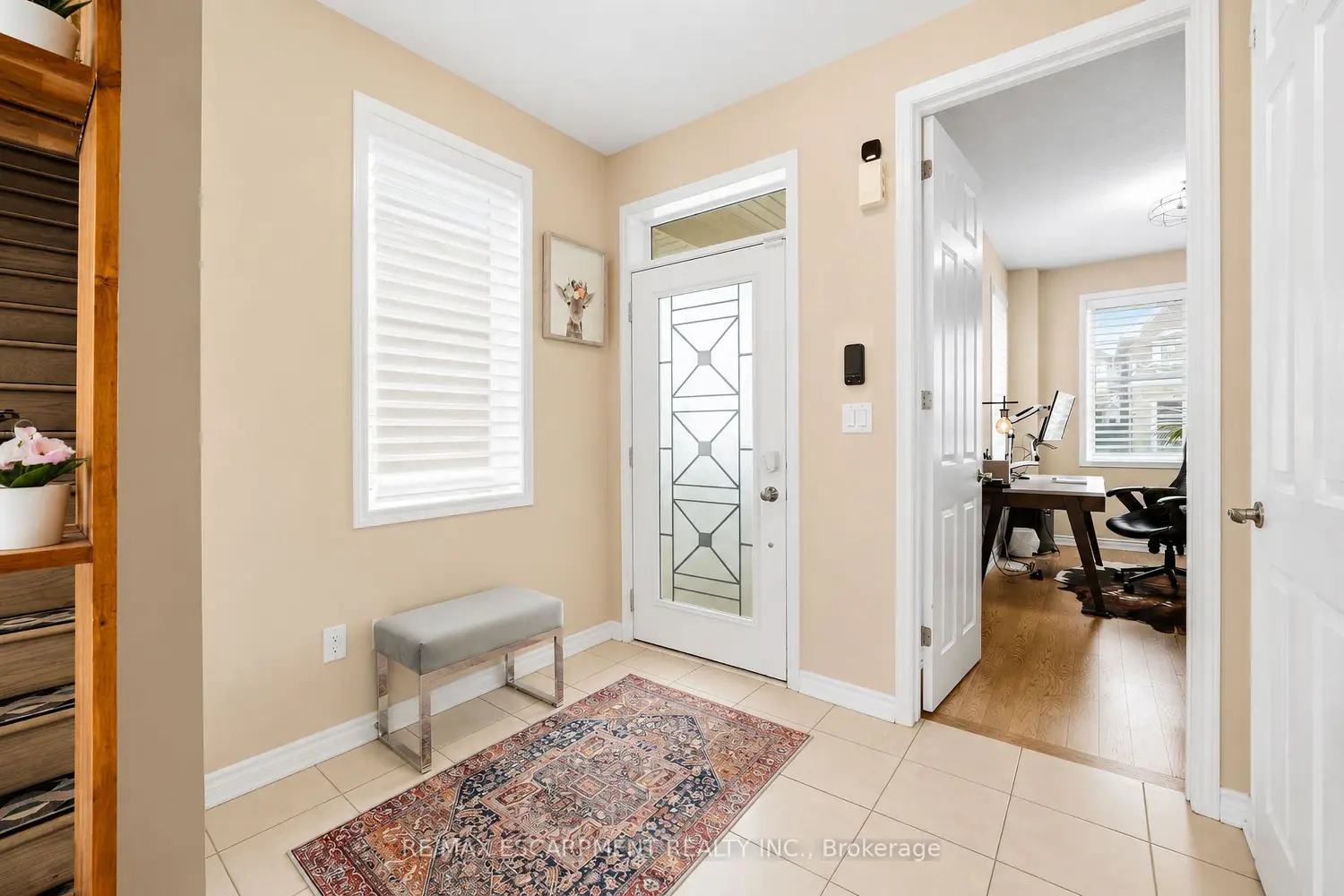 44 Stillwater Crescent photo 2