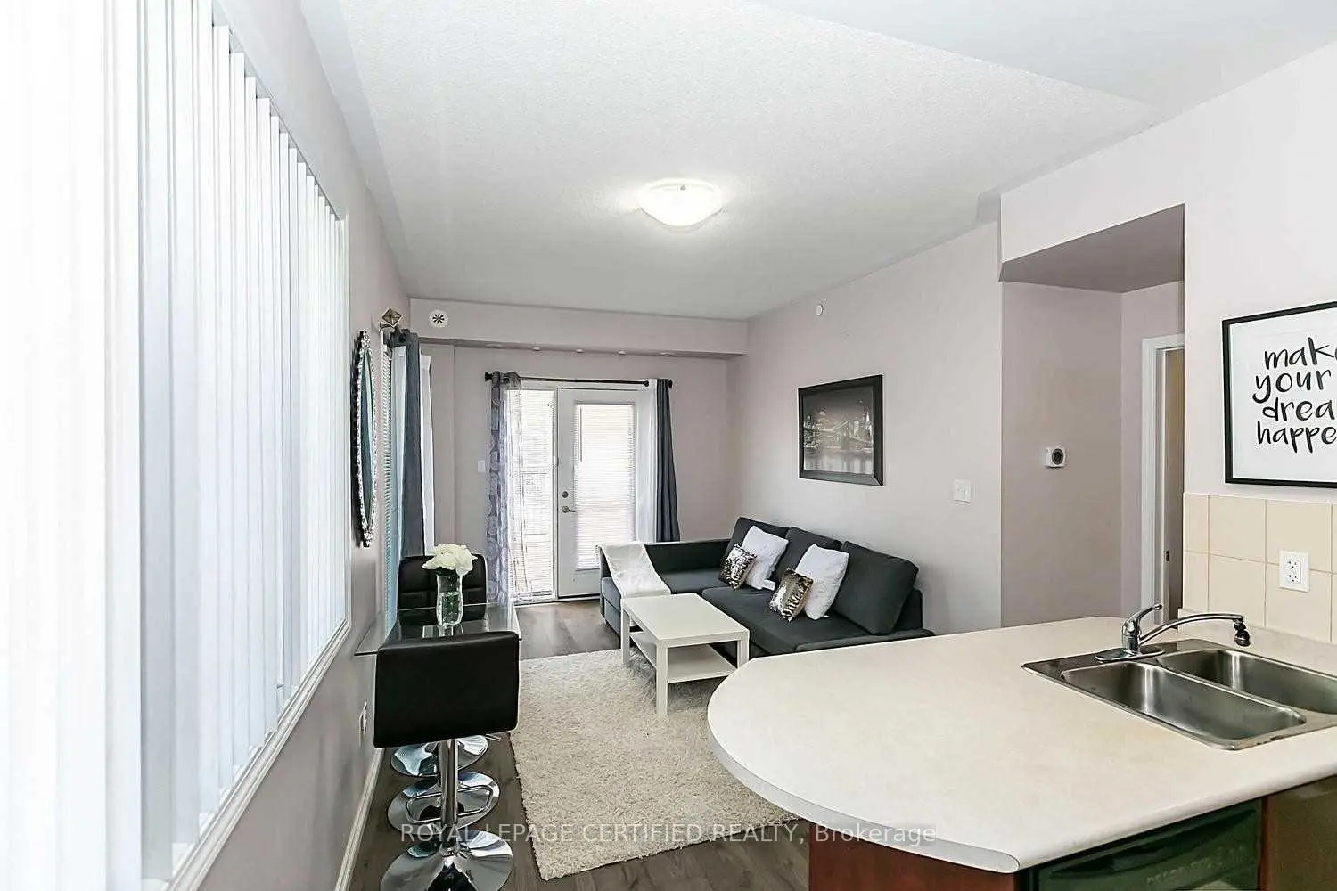 3075 Thomas Street 103 photo 4
