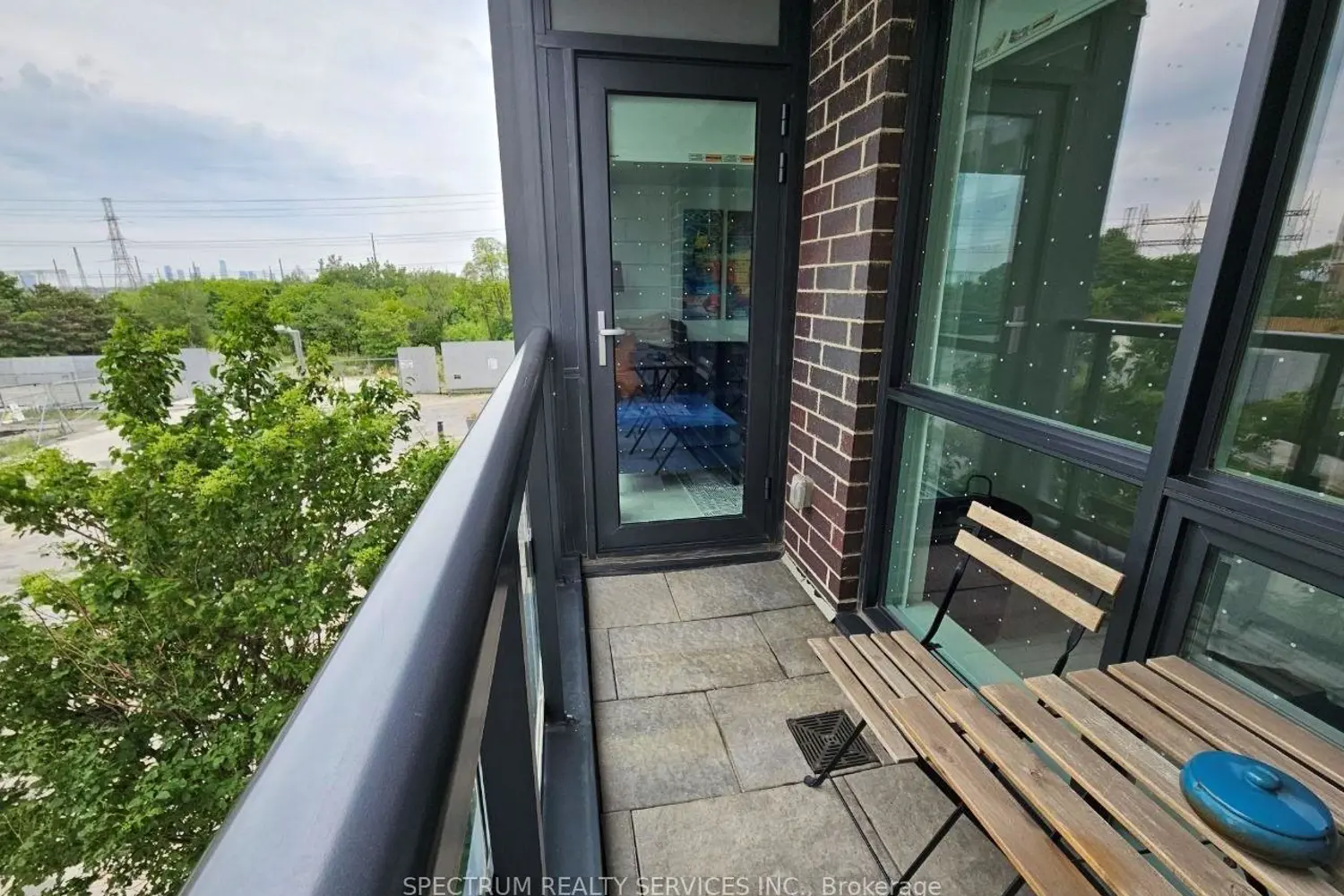 20 Thomas Riley Road 207 photo 4