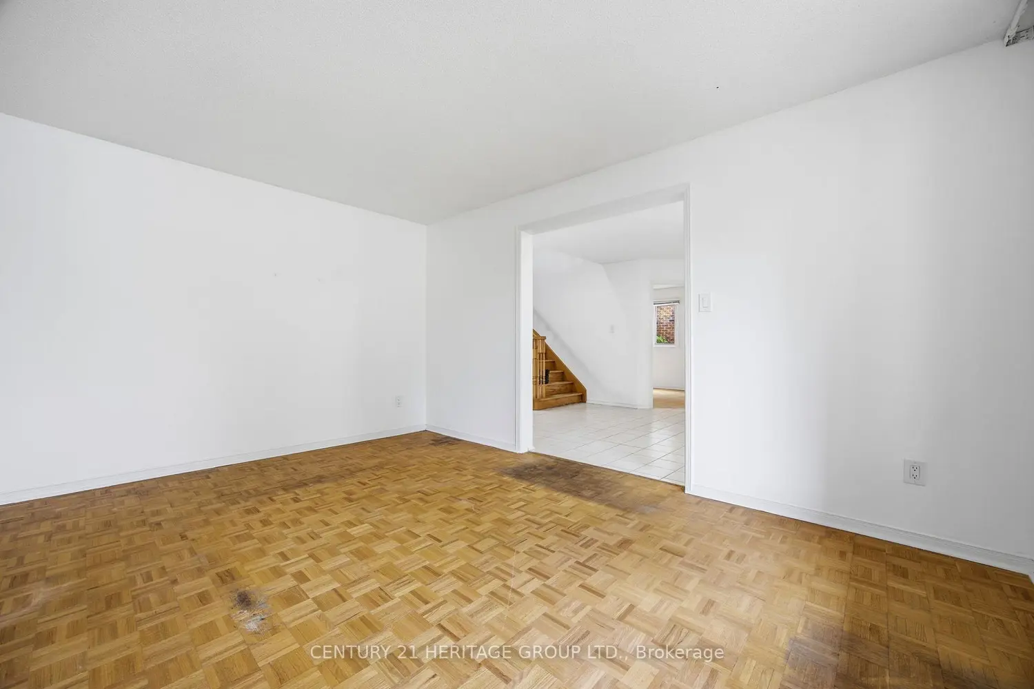 262 Barrhill Road photo 4