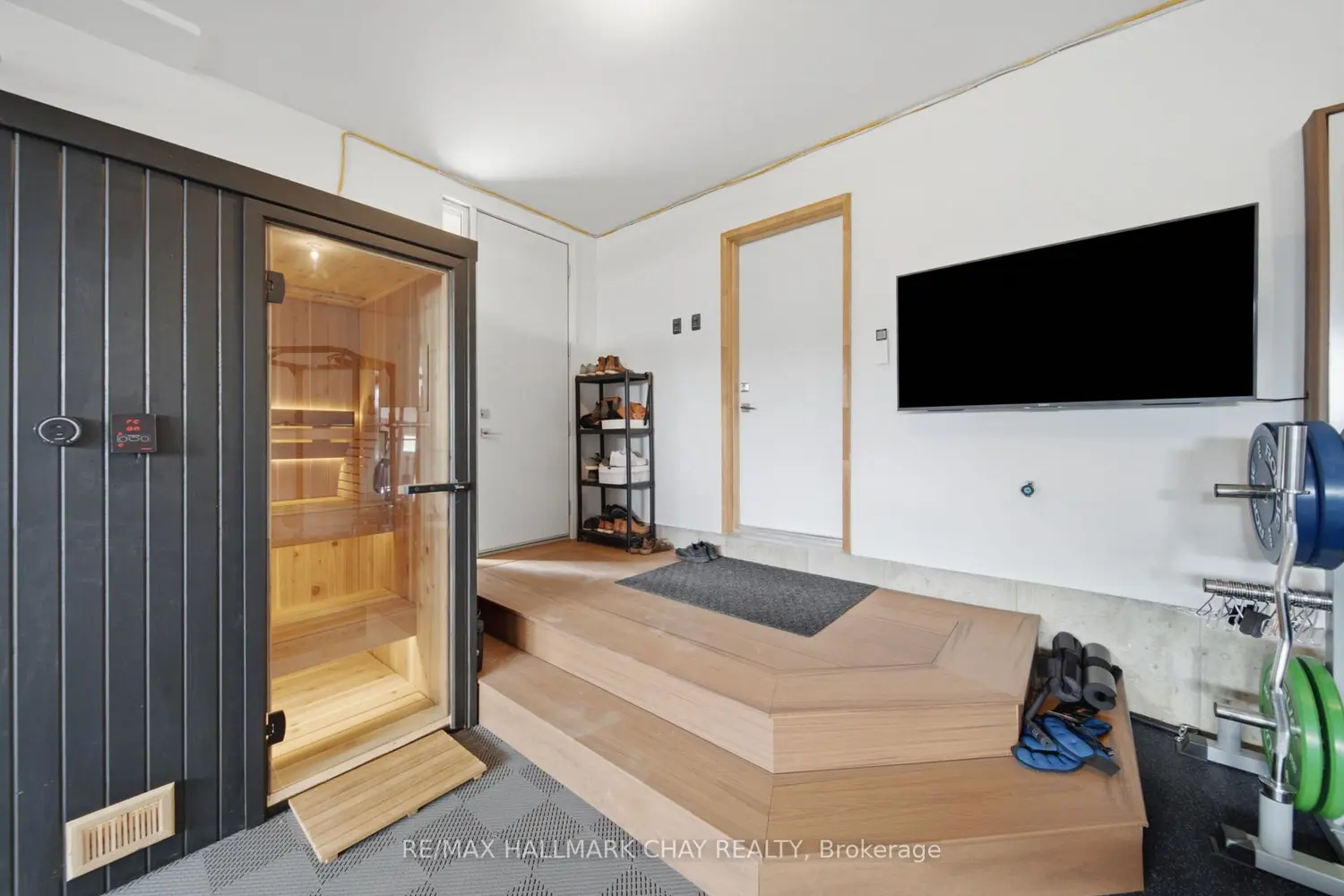 184 Shanty Bay Road photo 5
