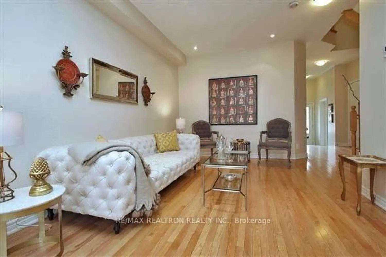 35 Elihof Drive photo 4