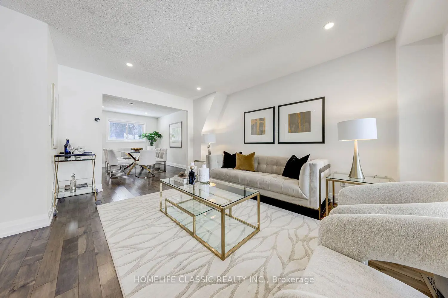 56 Gray Crescent photo 5