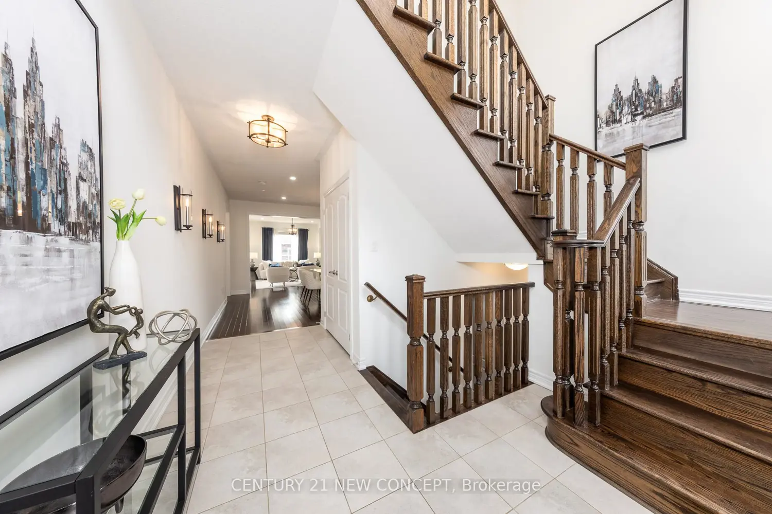 68 Jolana Crescent photo 2
