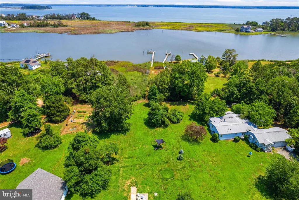 16146 Thomas Road, Piney Point, MD 20674