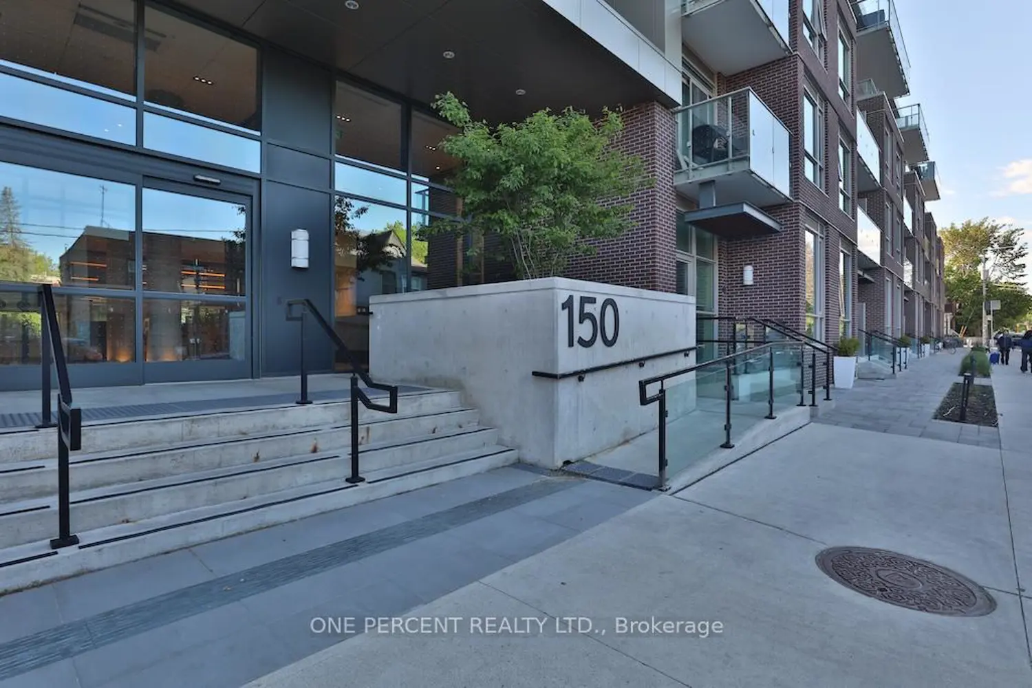 150 Logan Avenue 329 photo 3