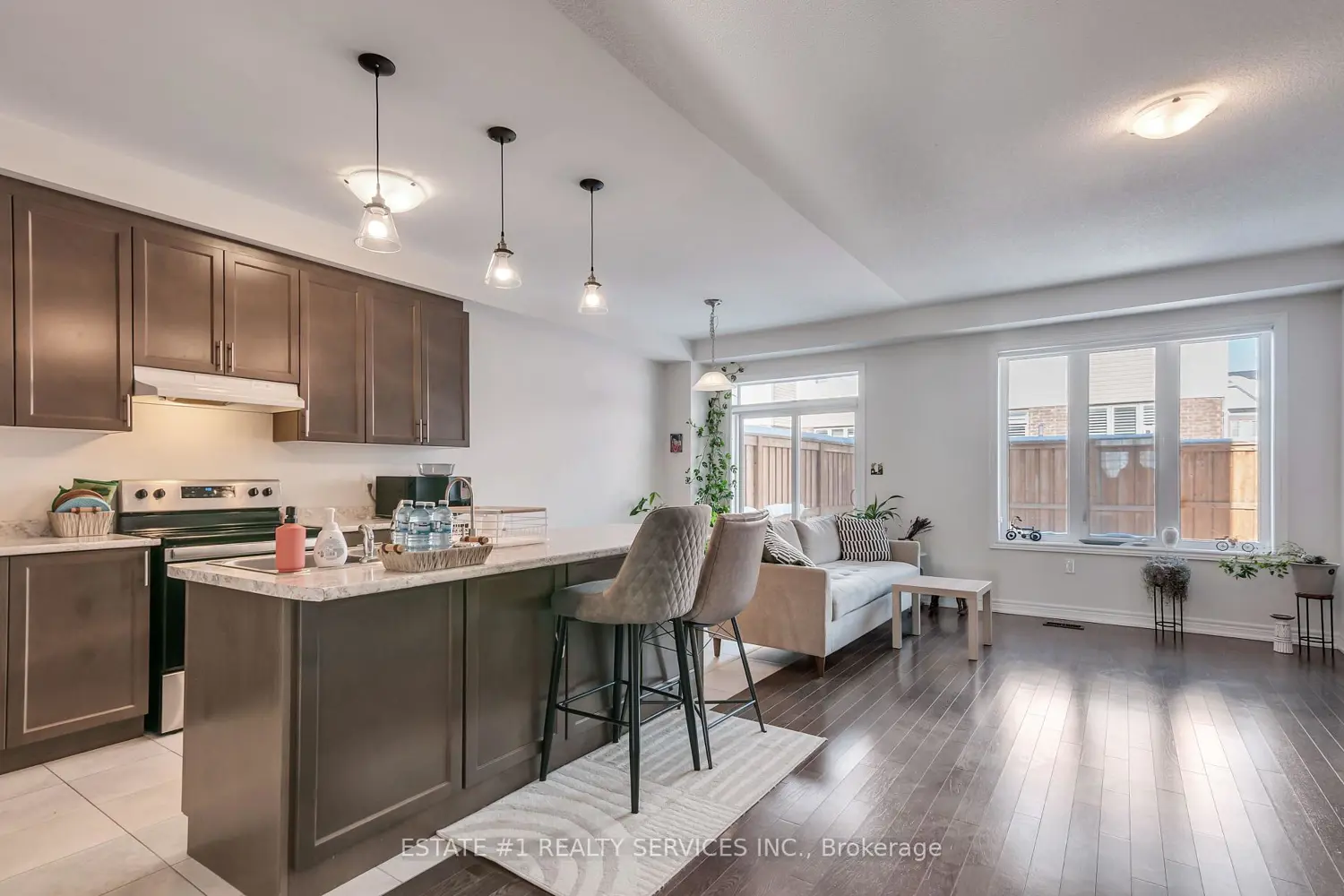 116 Mutrie Boulevard photo 4