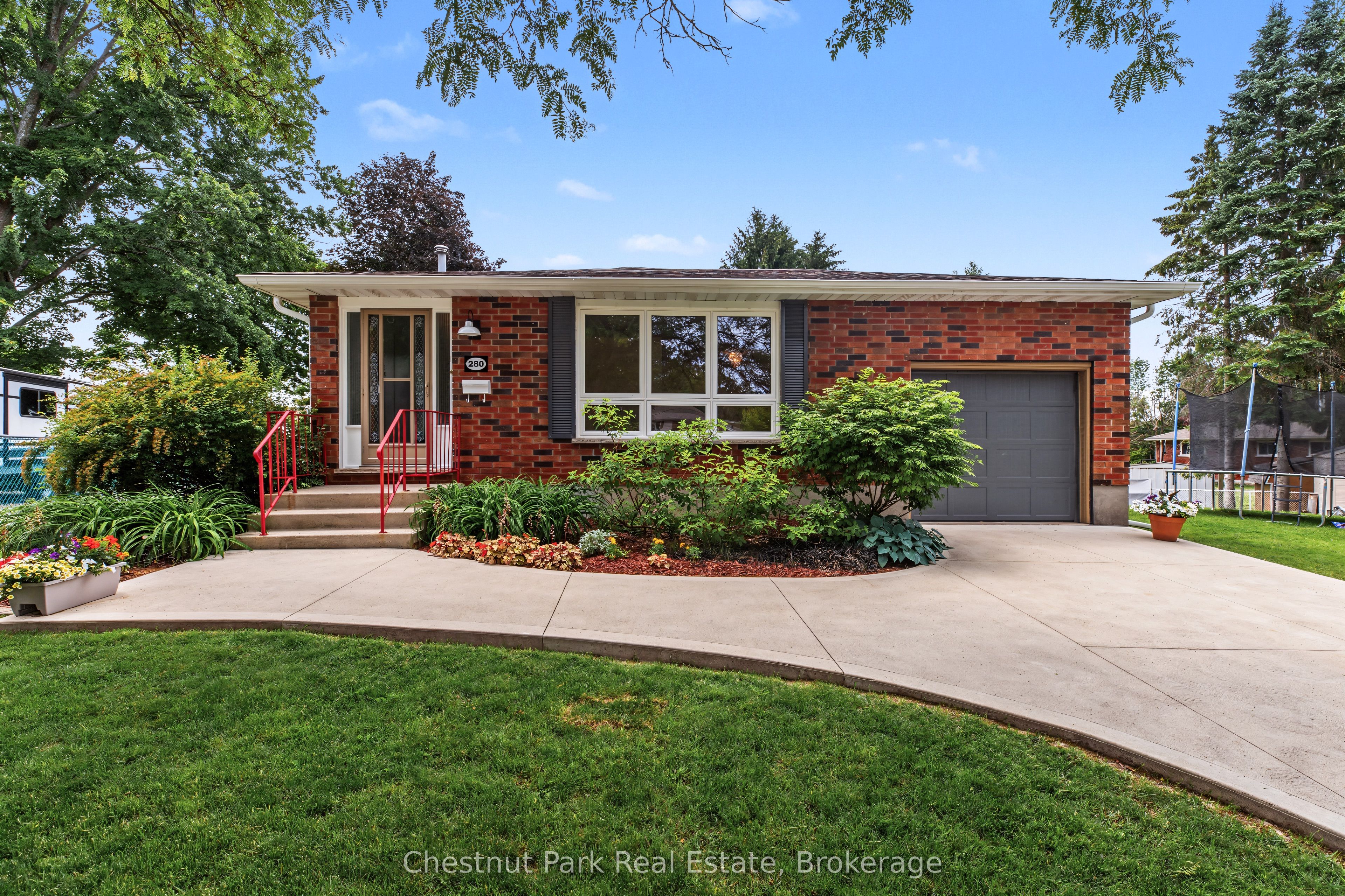 280 8th Avenue E, Owen Sound, ON, N4K 3A2 photo 3