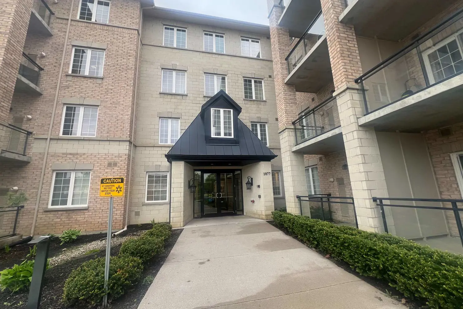 1077 Gordon Street #119