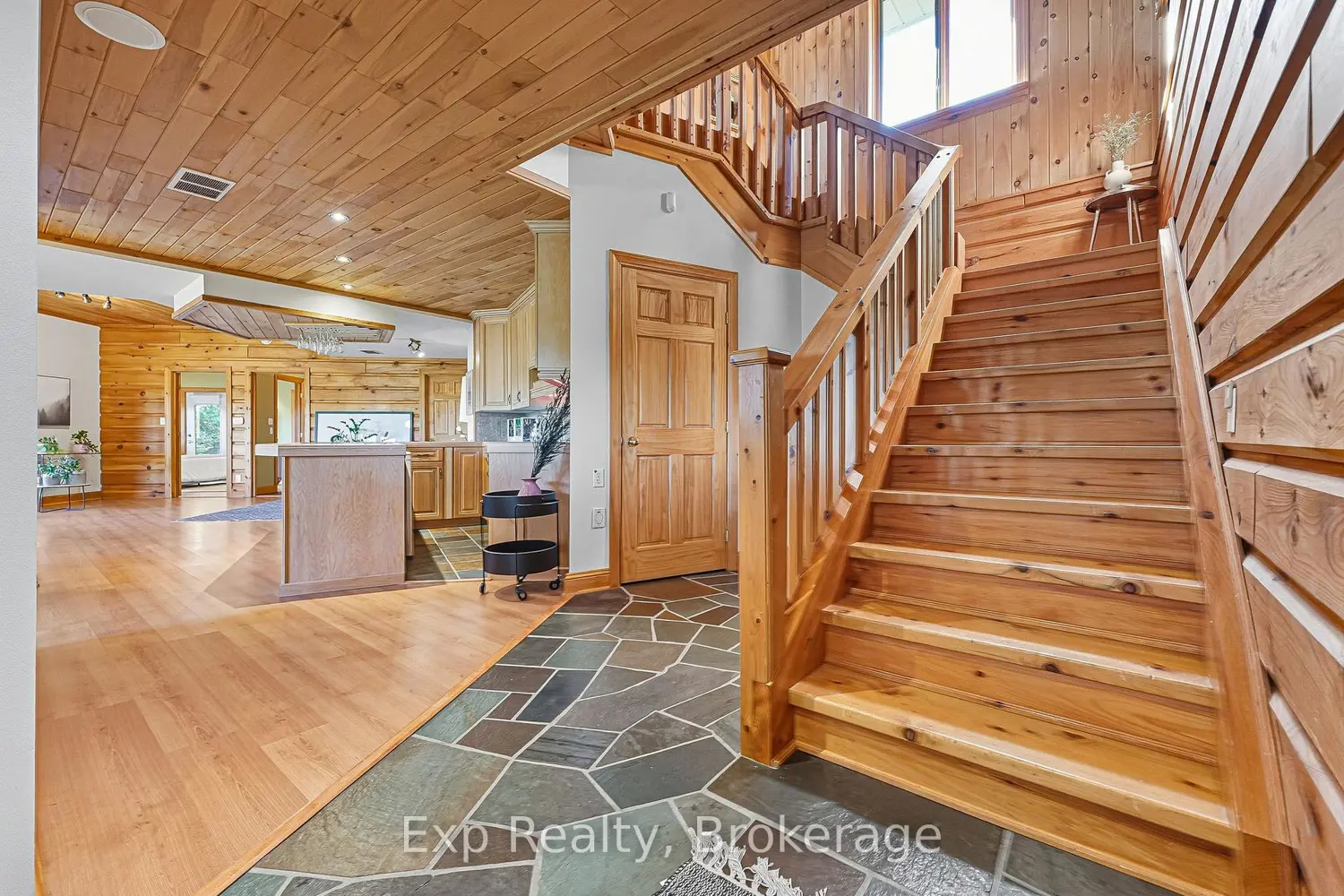3362 Pioneer Road photo 3