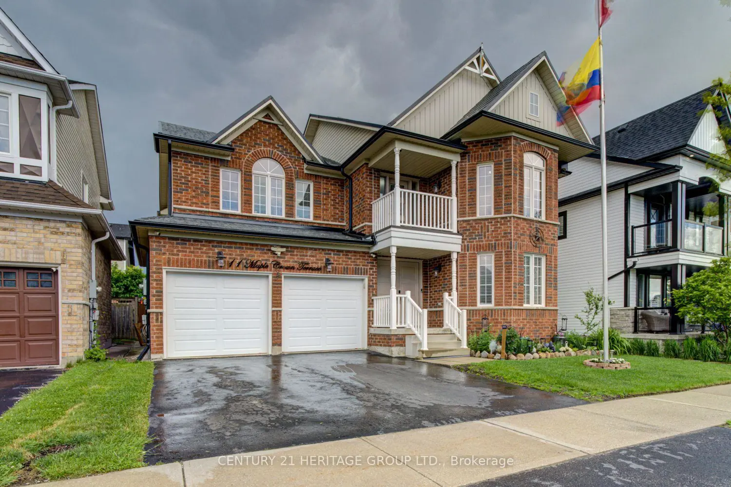 11 Maple Crown Terrace