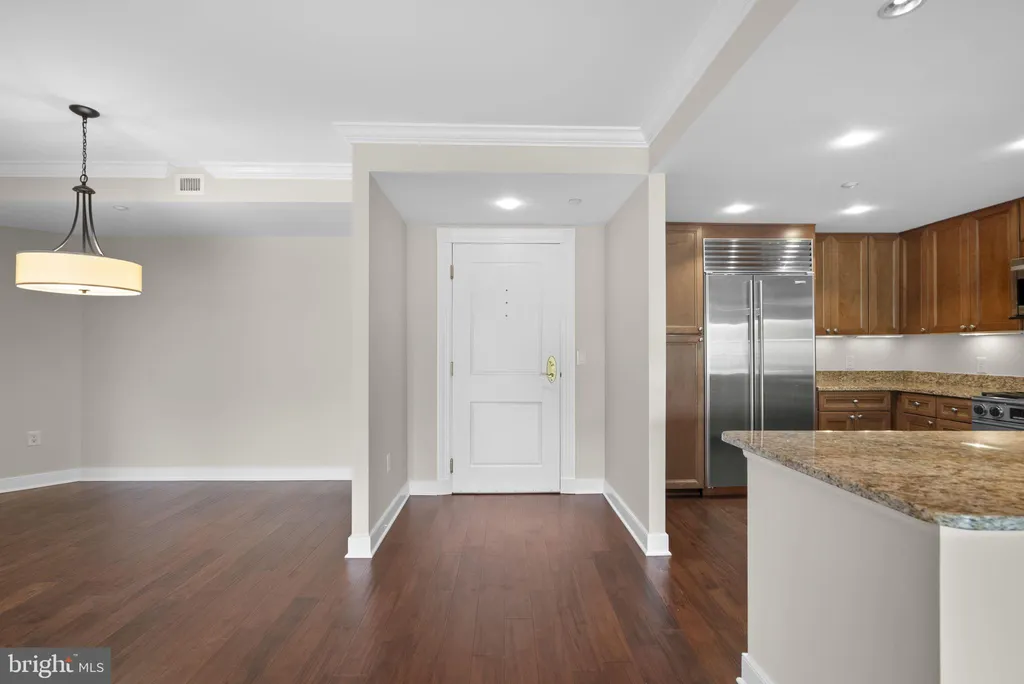 5 Park Place Unit 415, Annapolis, MD 21401 photo 4