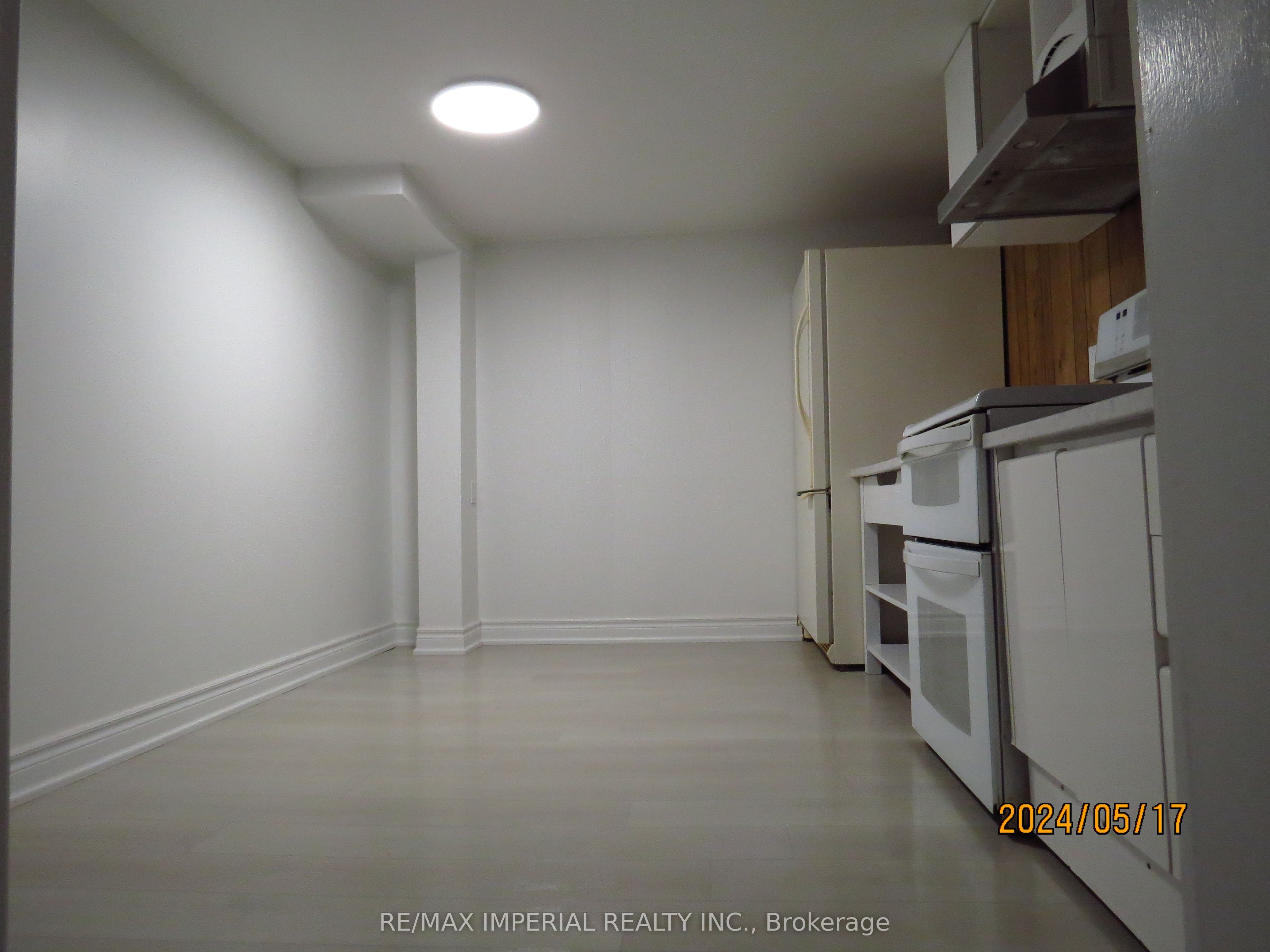 47 Kempsell Crescent, Toronto, ON, M2J 2Z6 photo 3