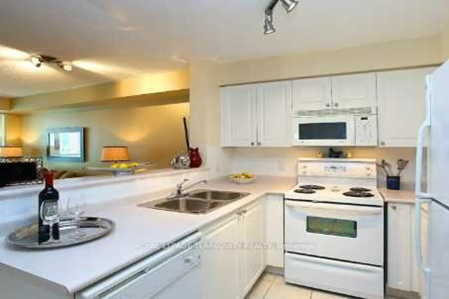 11 Michael Power Place 301 photo 4
