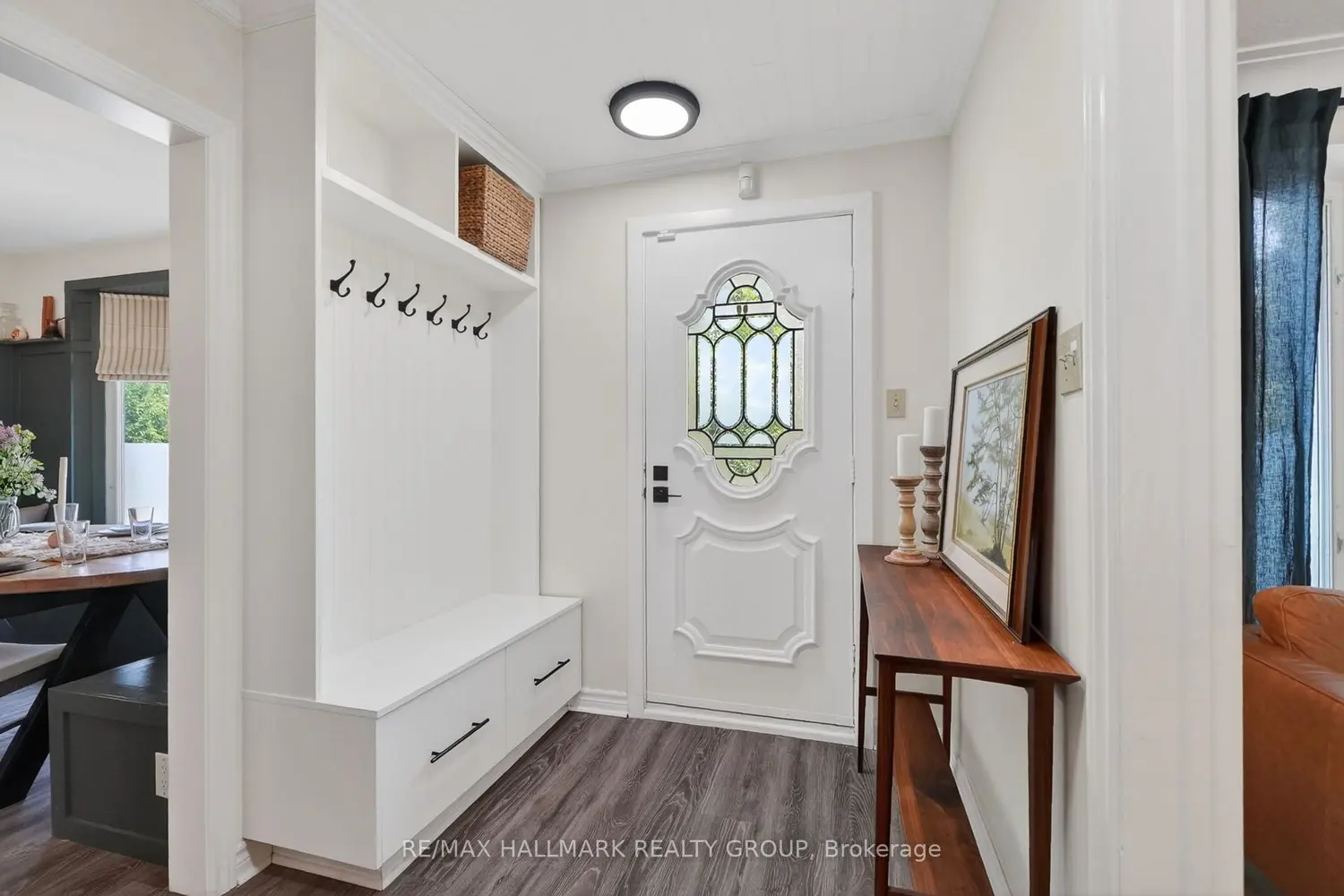 3588 Albion Road photo 3