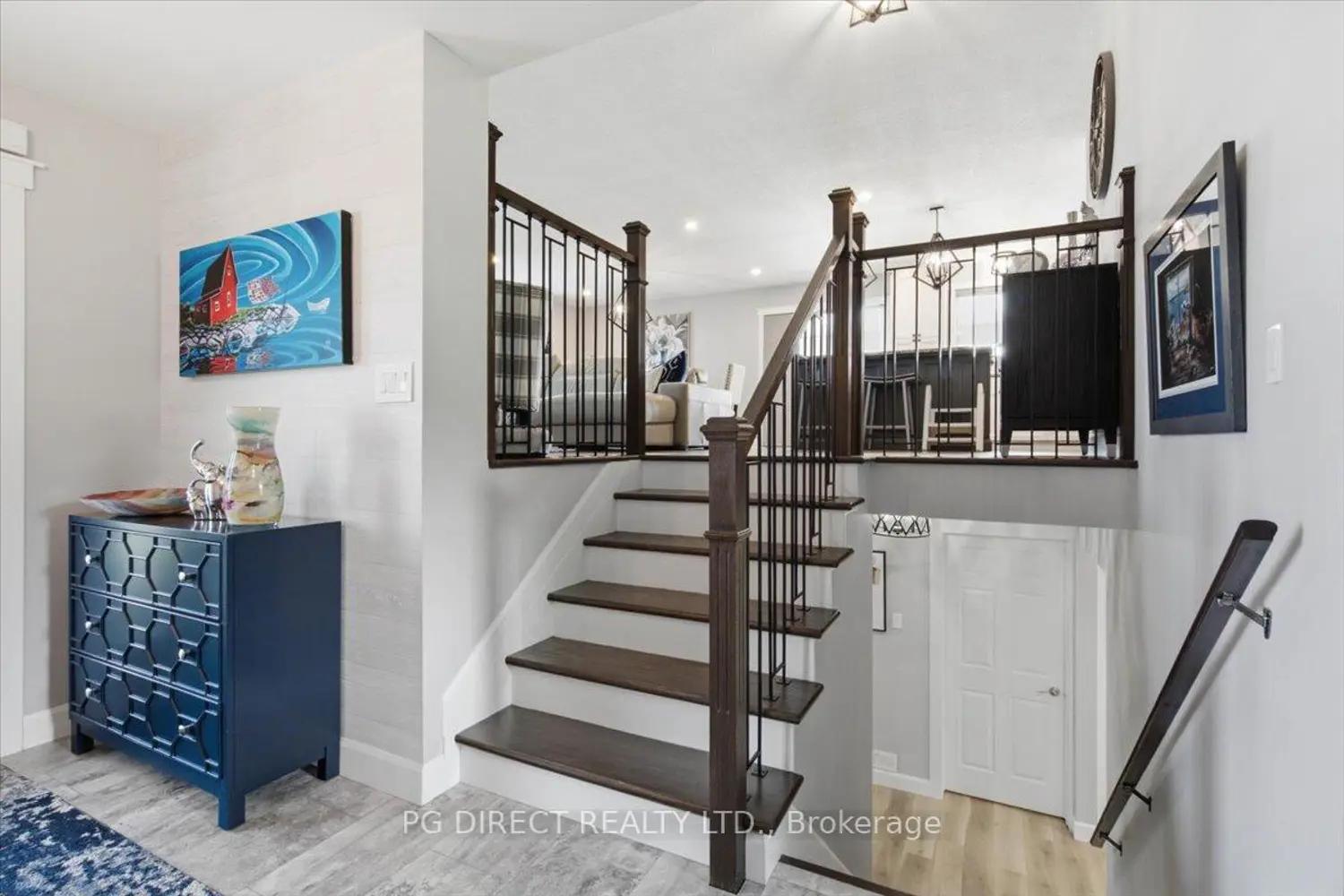 1611 Thrasher Road photo 2