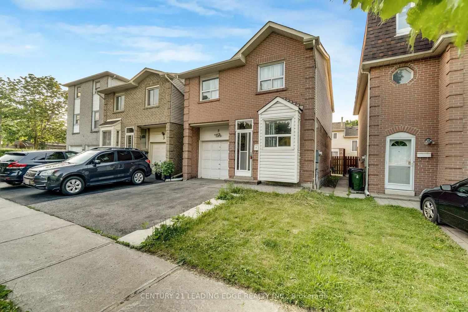 5 Kimbercroft Court