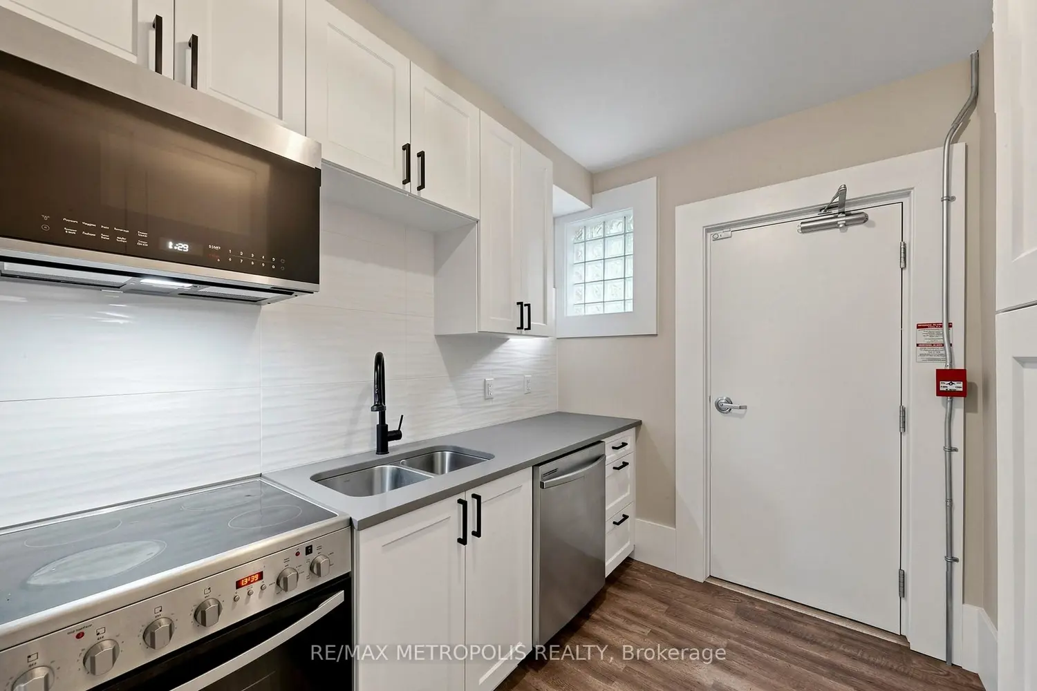 41 Albert Street photo 5