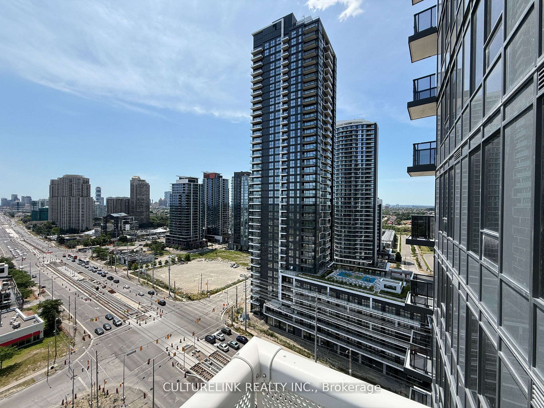 1604-5105 Hurontario Street, Mississauga, ON, L4Z 0C9