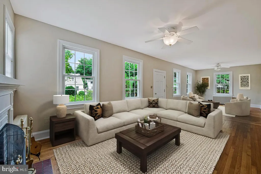 115 Lucas Lane, Bethesda, MD 20814 photo 5