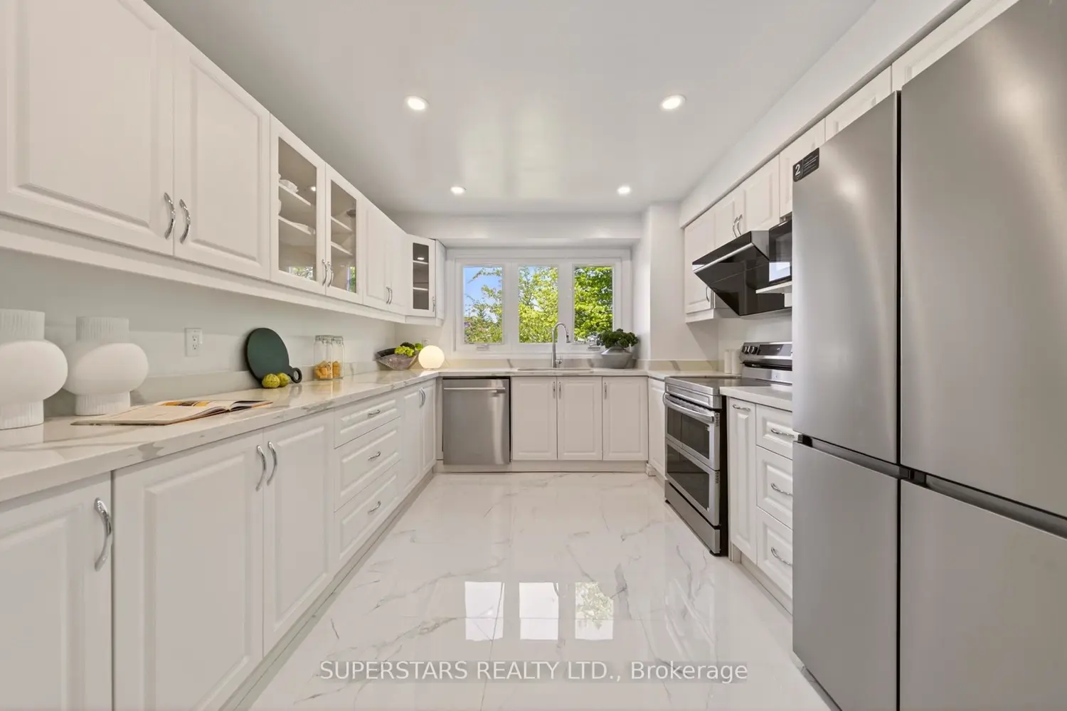 64 Tambrook Drive photo 5
