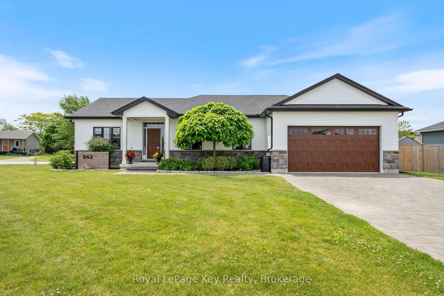 542 Scenic Court