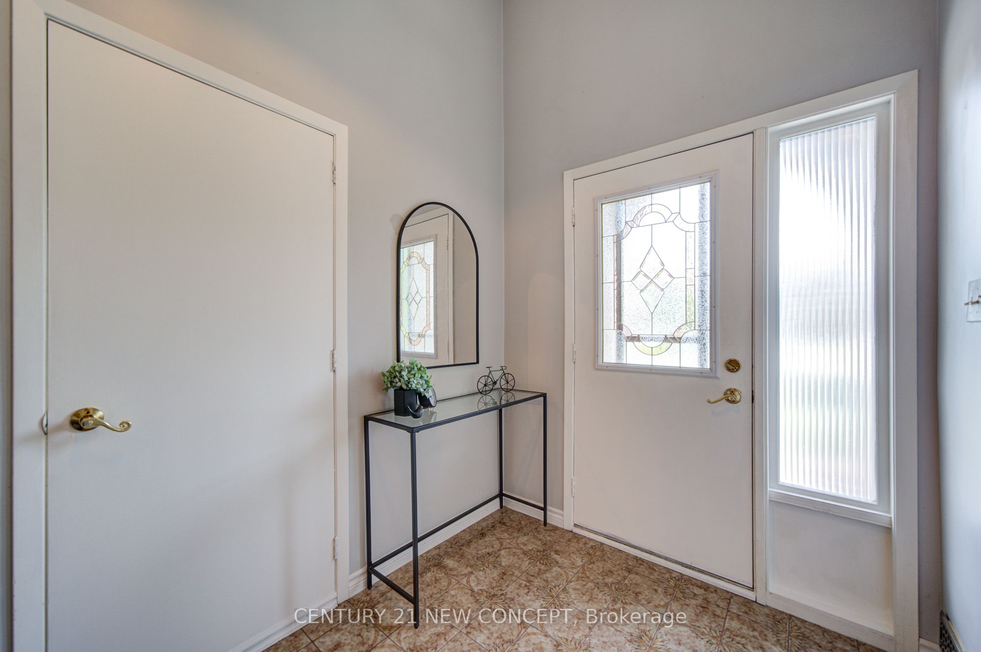 89 Greencedar Drive, Hamilton, ON, L9C 6W4 photo 5