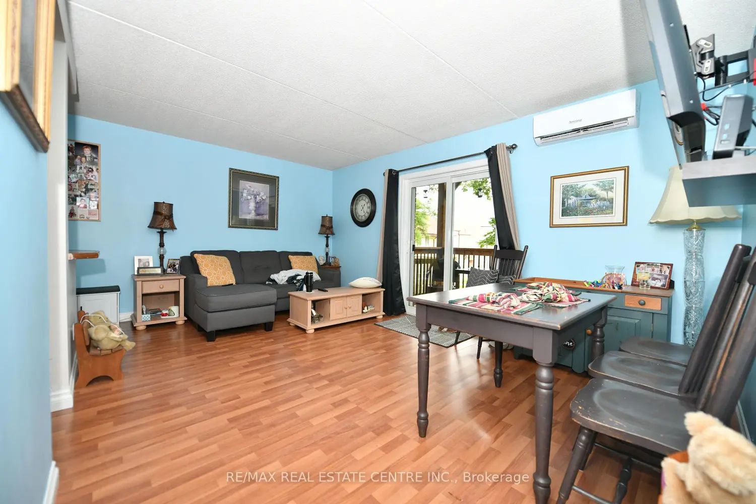 266 Overlea Drive 206 photo 2