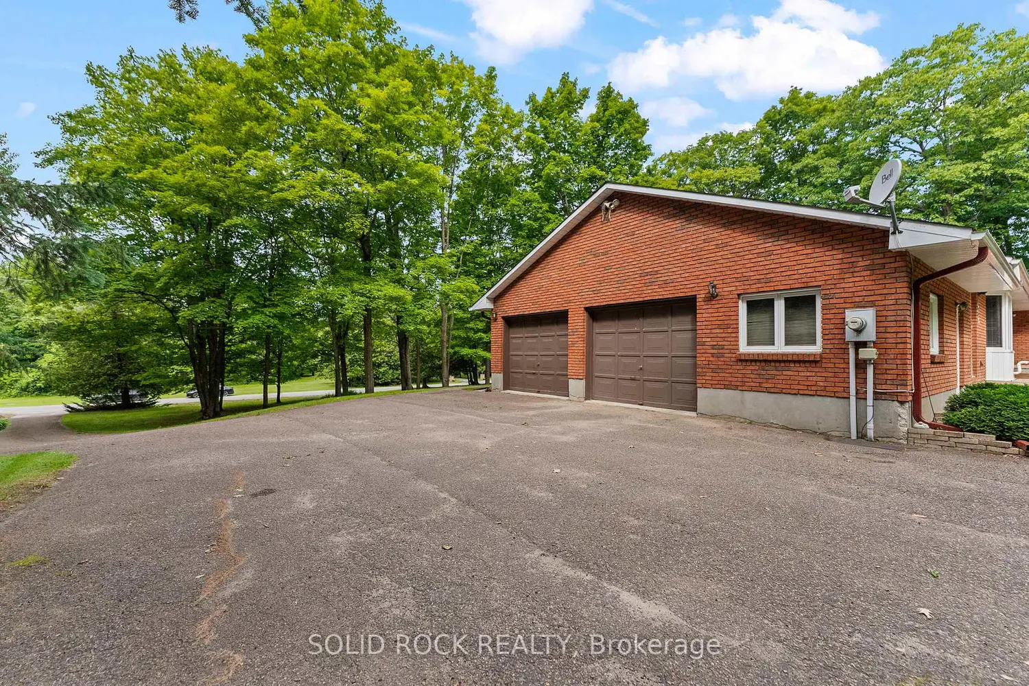 89 Woodridge Court