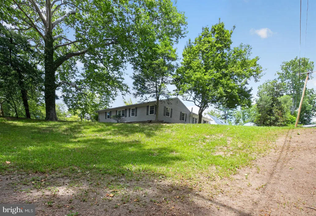 13121 Overbrook Lane, Bowie, MD 20715