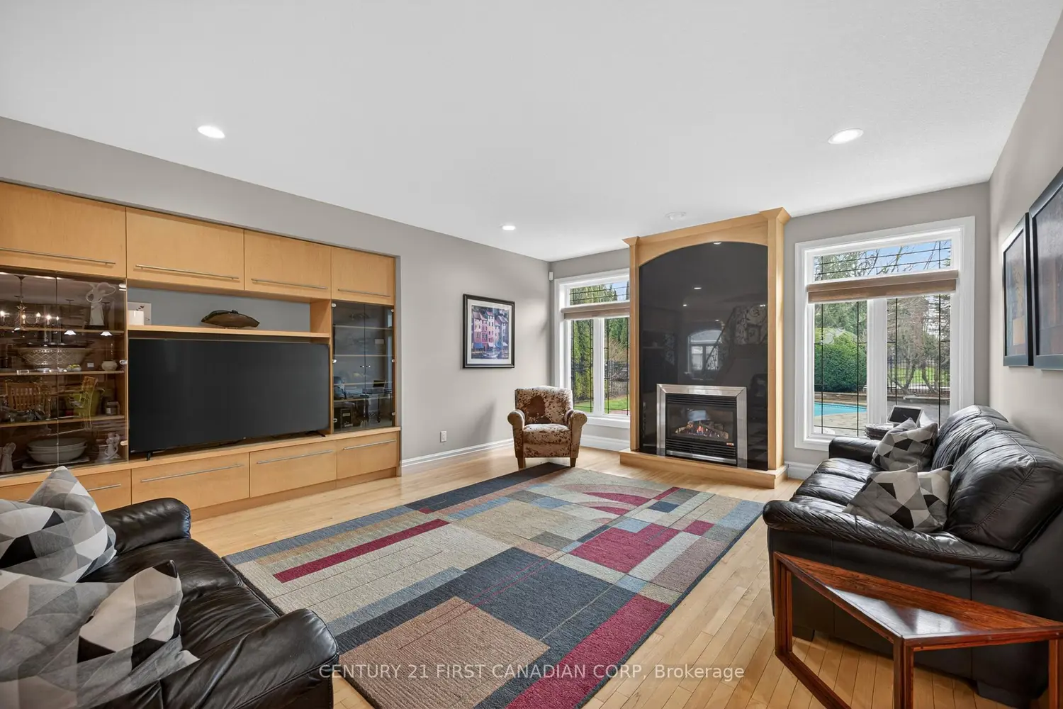 7222 Clayton Walk 2 photo 3