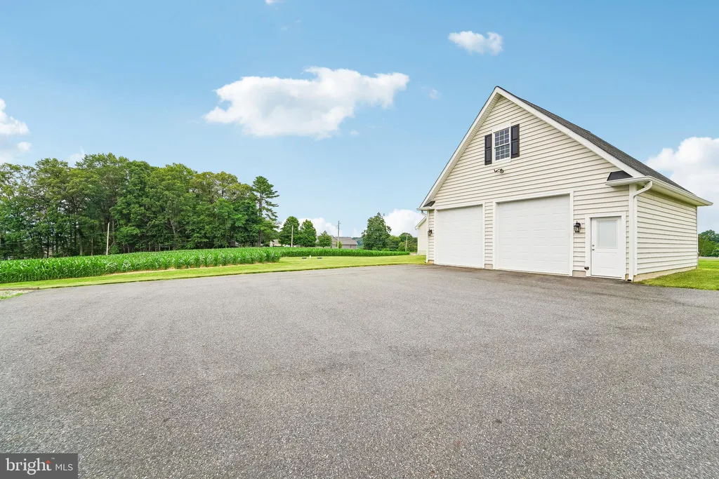 1250 Heaps Road, Street, MD 21154
