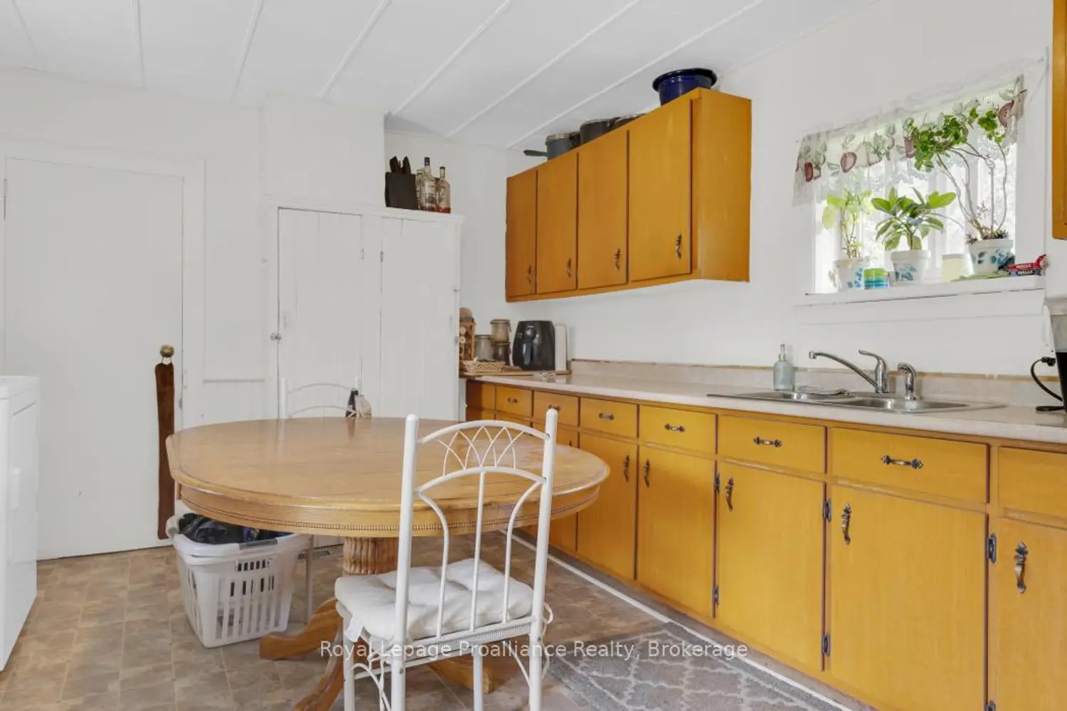 108 Frank Street photo 5