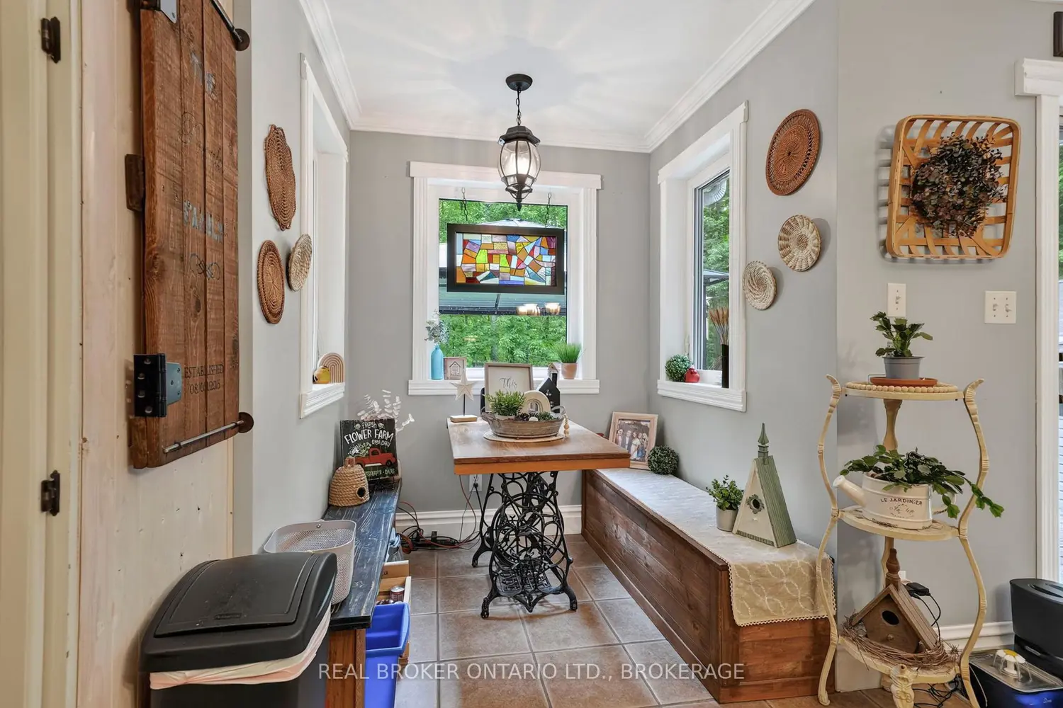 5121 Brunet Road photo 4
