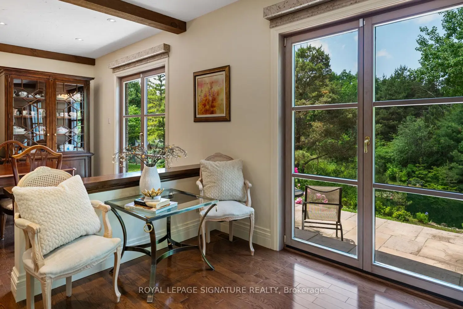30 Kingswood Drive photo 2