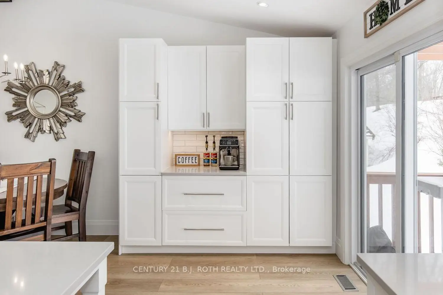 15 Sugarbush Road photo 4